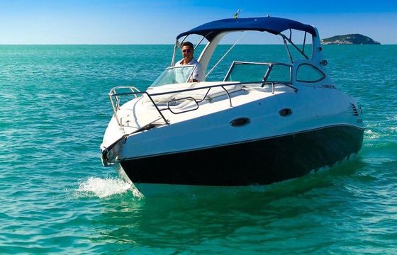 28 feet Nefertiti Real Speedboat Rental in Búzios, Rio de Janeiro, Brazil