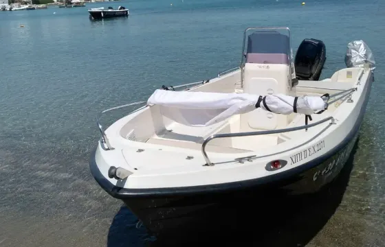 30/40 HP POSEIDON 5.10 NO LICENCE NEEDED