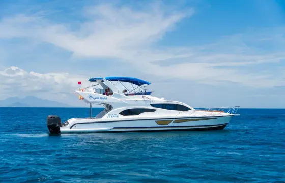 Private Yacht To Nusa Penida and Lembongan