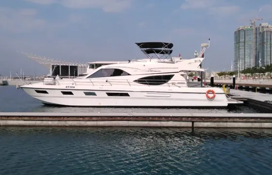 Luxury 65ft Majesty Yacht in Dubai for Parties & Events — Up to 30 Guests