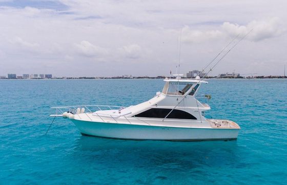 48ft Ocean Yacht with Best Crew Fishing Charter in Cancun