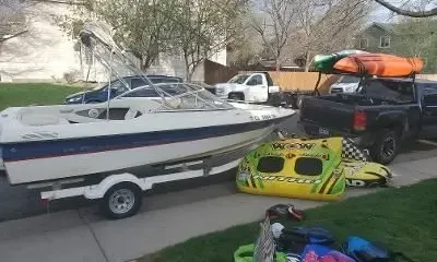 Bayliner 18' Powerboat in Loveland With all the fun stuff for free!