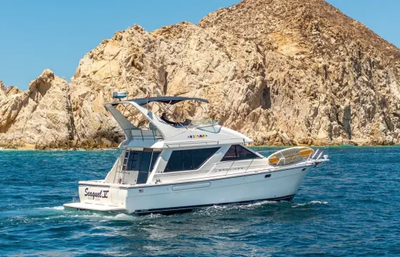 Bayliner 42Ft Motor Yacht Rental in Cabo