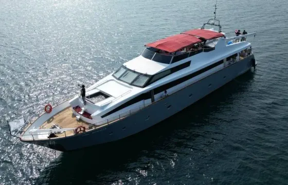110ft Super Yacht - Enjoy Bliss in Chonburi - Pattaya