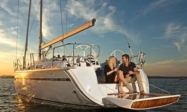Bavaria Cruiser 37 Cruising Monohull Charter for 7 People in Procida, Italy