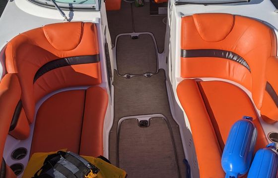 Laughlin: Cruise in comfort and style with Hurricane Sundeck GB05
