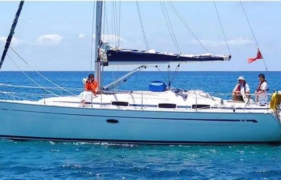 Skippered Bavaria 37 Charter in Lanzarote