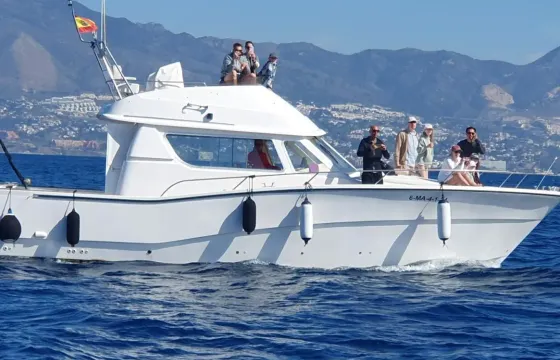 Private luxury yacht rental for up to 10 people