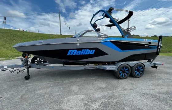 2022 Malibu 23ft Wake / Surf Boat - Options for Chatfield, Cherry Creek, Pueblo
