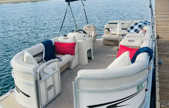 Beautiful boat for amazing time in Alamitos Bay | Harris Sunliner 220 Pontoon