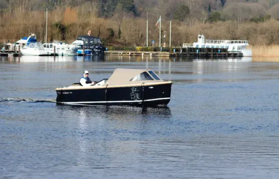 17' Maxima Boat Hire on Lough Derg