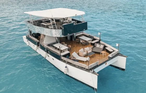 Floating Beach Club 60 ft in Cancun