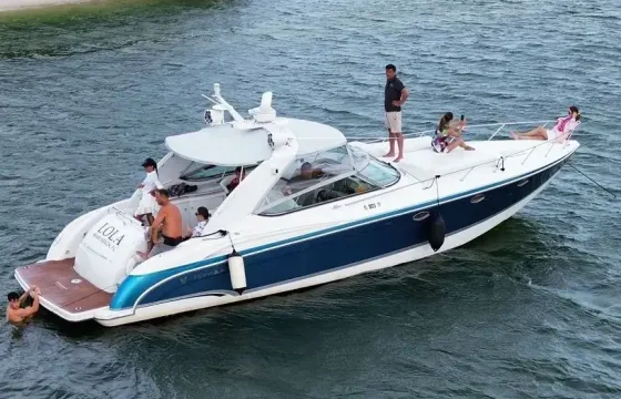 Enjoy Miami in 42ft Formula for Charter! Sightseeing and More!