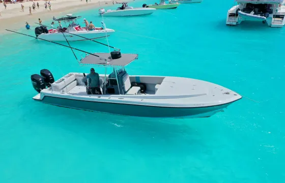 32' Contender - Virgin Islands Hopping in Style!