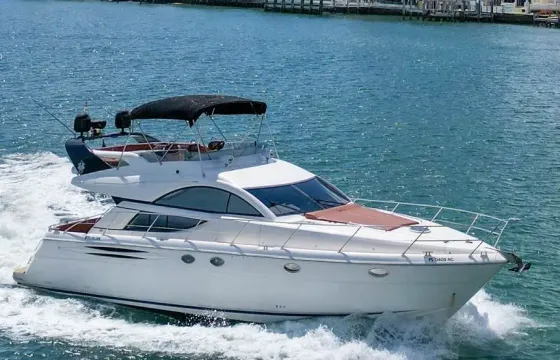 Fairline 52ft Yacht for Stunning Coastline Cruise In Miami