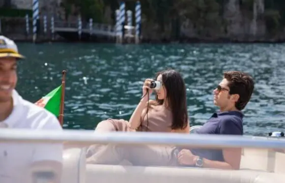 Celeb Villas, Prosecco & Photo Ops -Private Lake Como Cruise from Bellagio