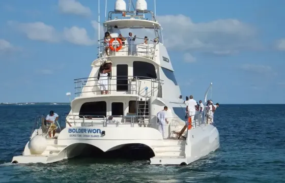 Charter the Multimillionaire 74' VIP Luxury Bolder boat Power #GMB74BOLDER