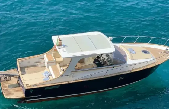 Solare 40 Motor Yacht in Positano, Campania