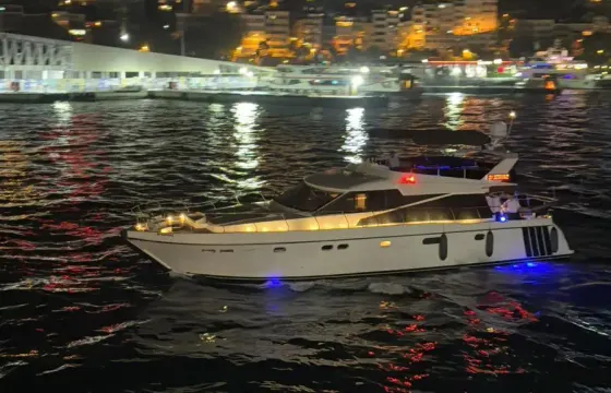 Private 22m Motor Yacht in Istanbul – Spacious & Fully Prepared