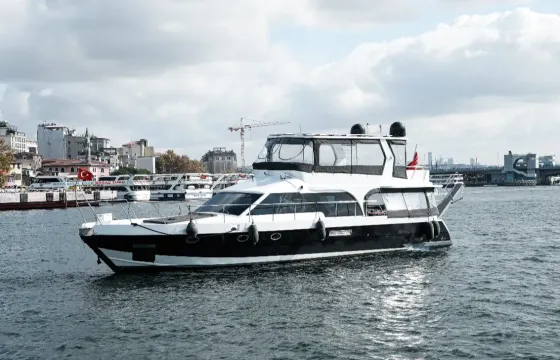 Exclusive Bosphorus Escape Aboard 69ft Custom Yacht – Tailored Private Charter