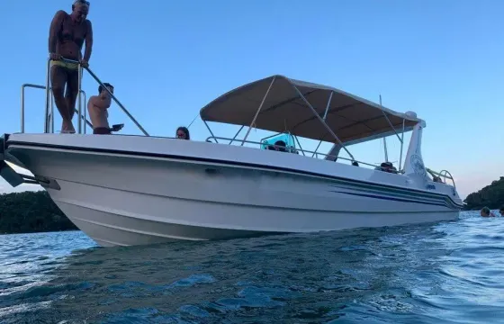 34ft CF Curumim Boat Rental in Angra dos Reis, Rio de Janeiro, Brazil