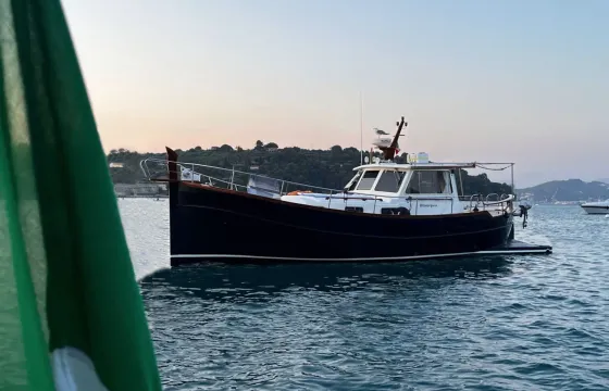 43ft Trawler of elegance and relax, for rent in La Spezia, IT