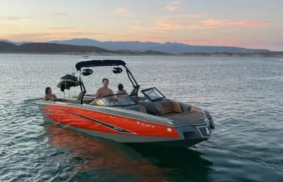 2020 Heyday WT Surf for Rent at Lake Pleasant