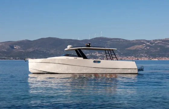 Private Speedboat tour for 12 in Split, Croatia