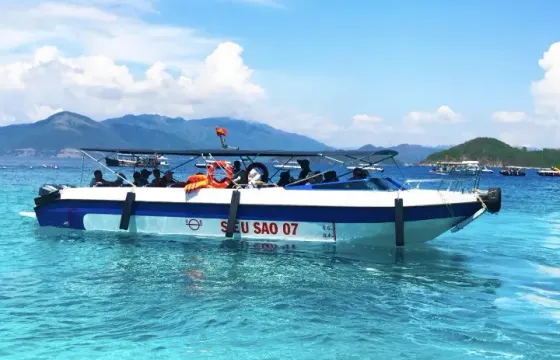 Charter a Private Speedboat in Nha Trang, Vietnam