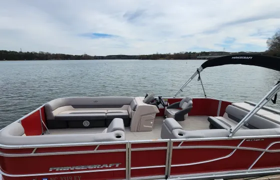 2022 Princecraft 21ft  Pontoon - Serving Lake Norman and Mountain Island Lake!