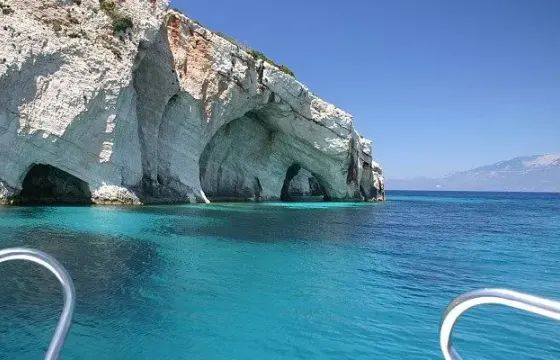 35' Motor Yacht Charters in Kefallonia, Greece