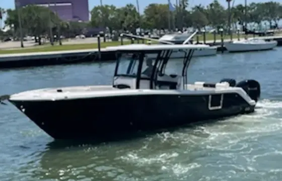 Cruise in style with this beautiful Center Console boat