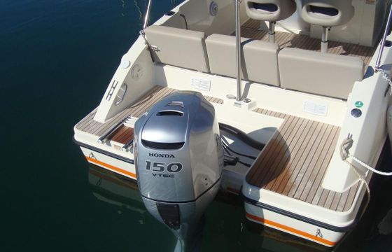 Hire Quicksilver Activ 675 Powerboat in Vodice, Tribunj, Tisno