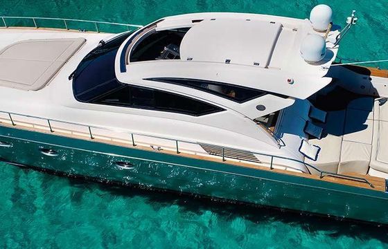Cayman 58 Walkaround Yacht with Professional Skipper