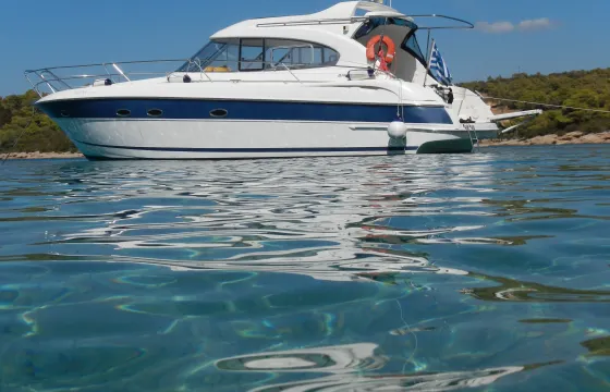 BAVARIA 37HT MOTOR YACHT FOR CHARTER IN SPETSES ISLAND, GREECE.