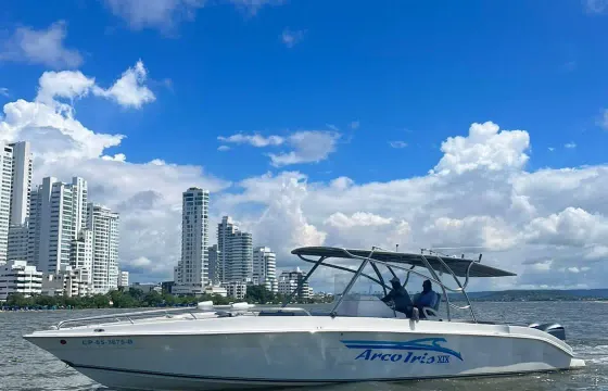 Spectacular Motomarly 40ft all day in Cartagena, Colombia