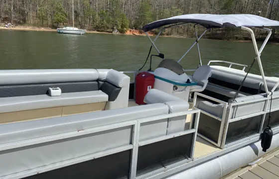 25ft Large Pontoon Party Barge Rental in Salisbury, North Carolina