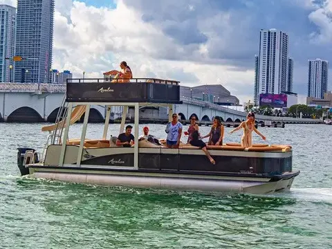 27ft Double-Deck Pontoon w/ Water Slide – The Ultimate Party Boat!