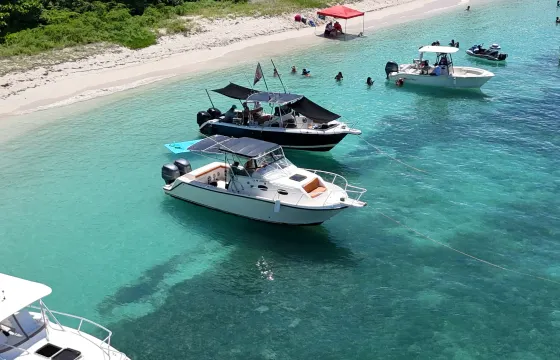 Private Tours- Snorkeling at Palomino & Beach Time at Icacos Island- Mako 29'