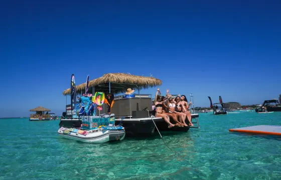 Crab Island Private Tiki Boat from Destin FL! up to 18 passengers