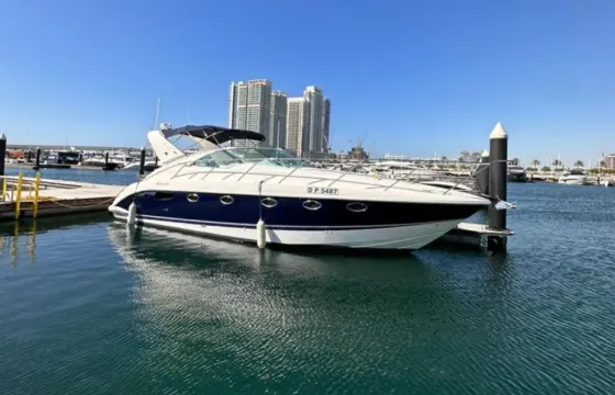 Premuim Fairline | 40 ft   |Beautifully designed yatcht for more than 10 people