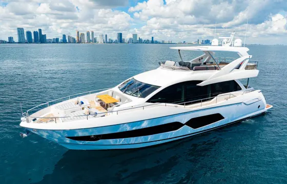 Luxurious 78ft Sunseeker with Tender and water toys serving South Florida