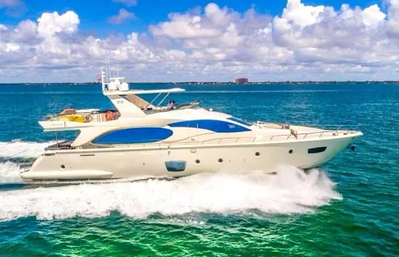 Azimut 85 The Ultimate Luxury at Sea