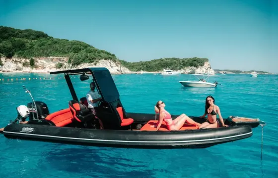 Stylish Black RIB-175HP-Up to 8 Guests| Perfect for Sea adventures