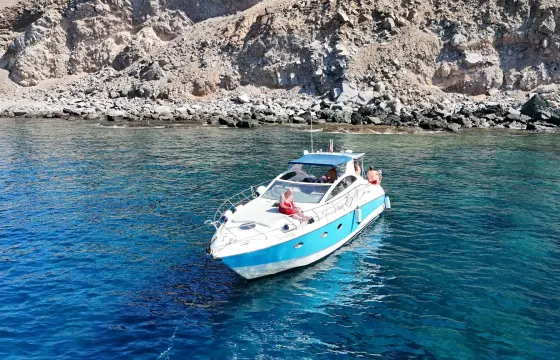 Astondoa 40 Open Motor Yacht – Mogán, Canarias Charter Experience for 8 Guests
