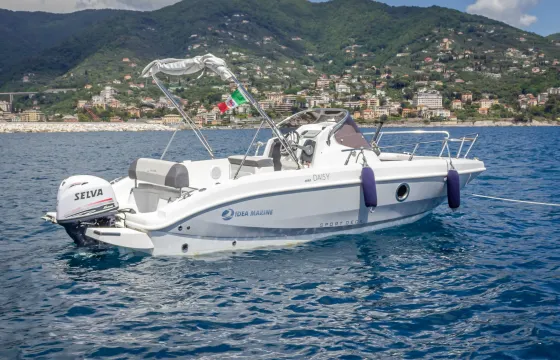 58ft IDEA 58 WA Walkaround Boat Charter in Rapallo, Italy - 6 Guests