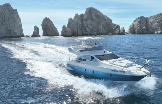 Luxury, Comfort & Style on the Sea | Azimut 43 Motor Yacht
