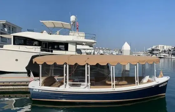 21' Electric Gondola Captained Cruise - Sunset, Romance or Dinner Options