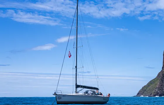 Madeira Half-Day Boat Trip Funchal – Swim at Cabo Girão, with Snacks & Drinks
