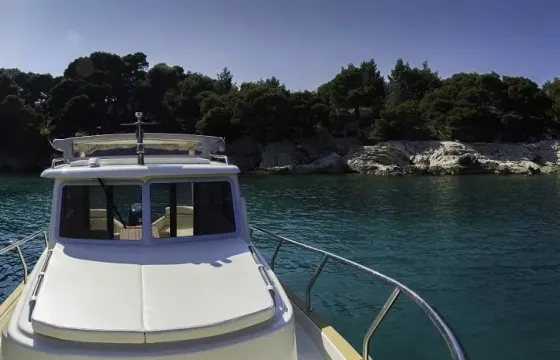 Croatian 23' Center Console Charter in Dubrovnik